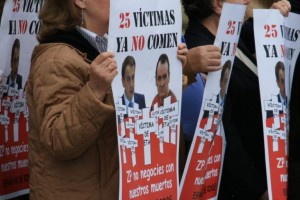 Manifestantes en España contra la liberación de Iñaki de Juana Chaos, durante una marcha en 2007 (Flickr)