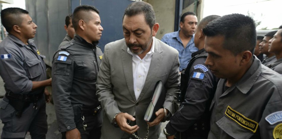 Mauricio López Bonilla está siendo procesado por la justicia de su país. (Twitter)