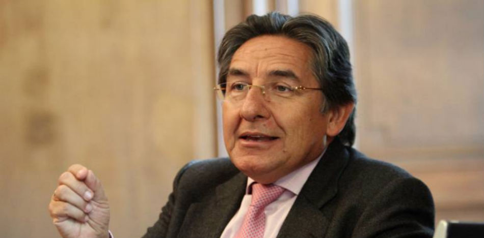 Fiscal General colombiano propone interceptar mensajes