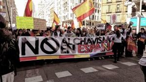 Este domingo miles de personas protestaron contra el régimen de Nicolás Maduro en el centro de Madrid. (Ana Julia Mena)