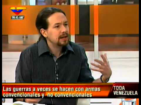 El dirigente de Podemos en una de sus apariciones en el canal del Gobierno chavista, Venezolana de Televisión ()