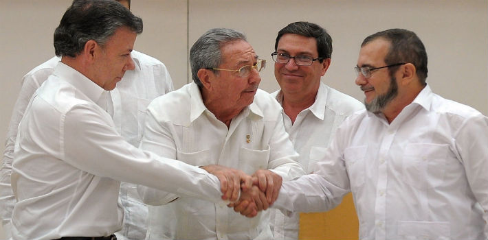 Álvaro Uribe ha sido uno de los principales críticos del plebiscito y del proceso de paz en general (YouTube)