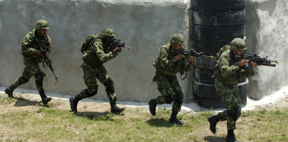 Autoridades colombianos recuperaron 227.000 hectáreas controladas por FARC en donde planeaban entrenar disidentes (YouTube)