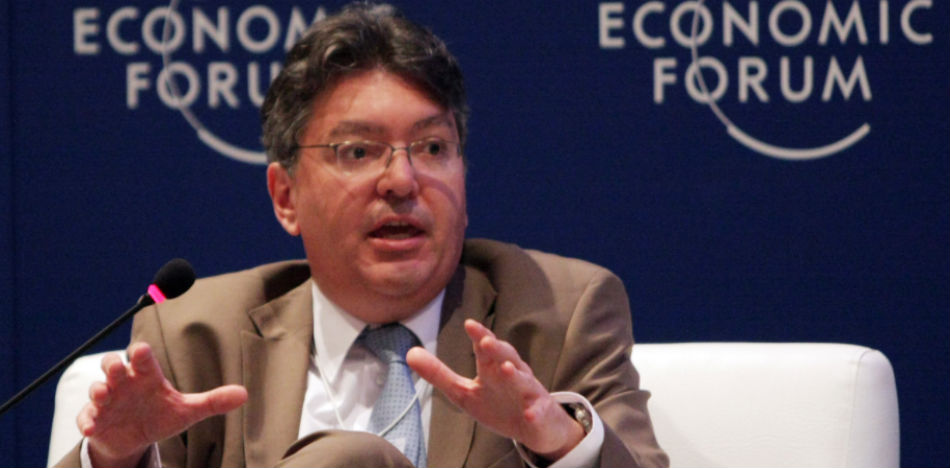 El ministro de Hacienda, Mauricio Cárdenas, es el principal promotor de la reforma tributaria en Colombia (Wikipedia)