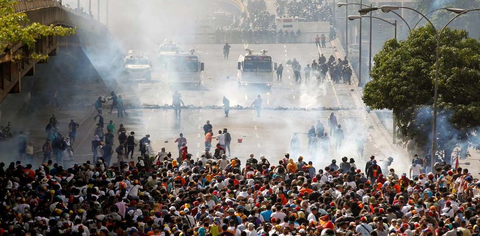 El gobierno de Maduro está torturando física y psicológicamente a los detenidos en las manifestaciones. (Twitter)