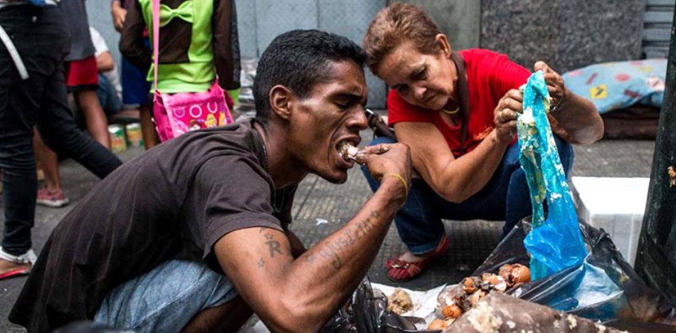 venezolanos - comen basura